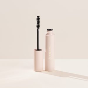Perfect Strokes Universal Volumizing Mascara